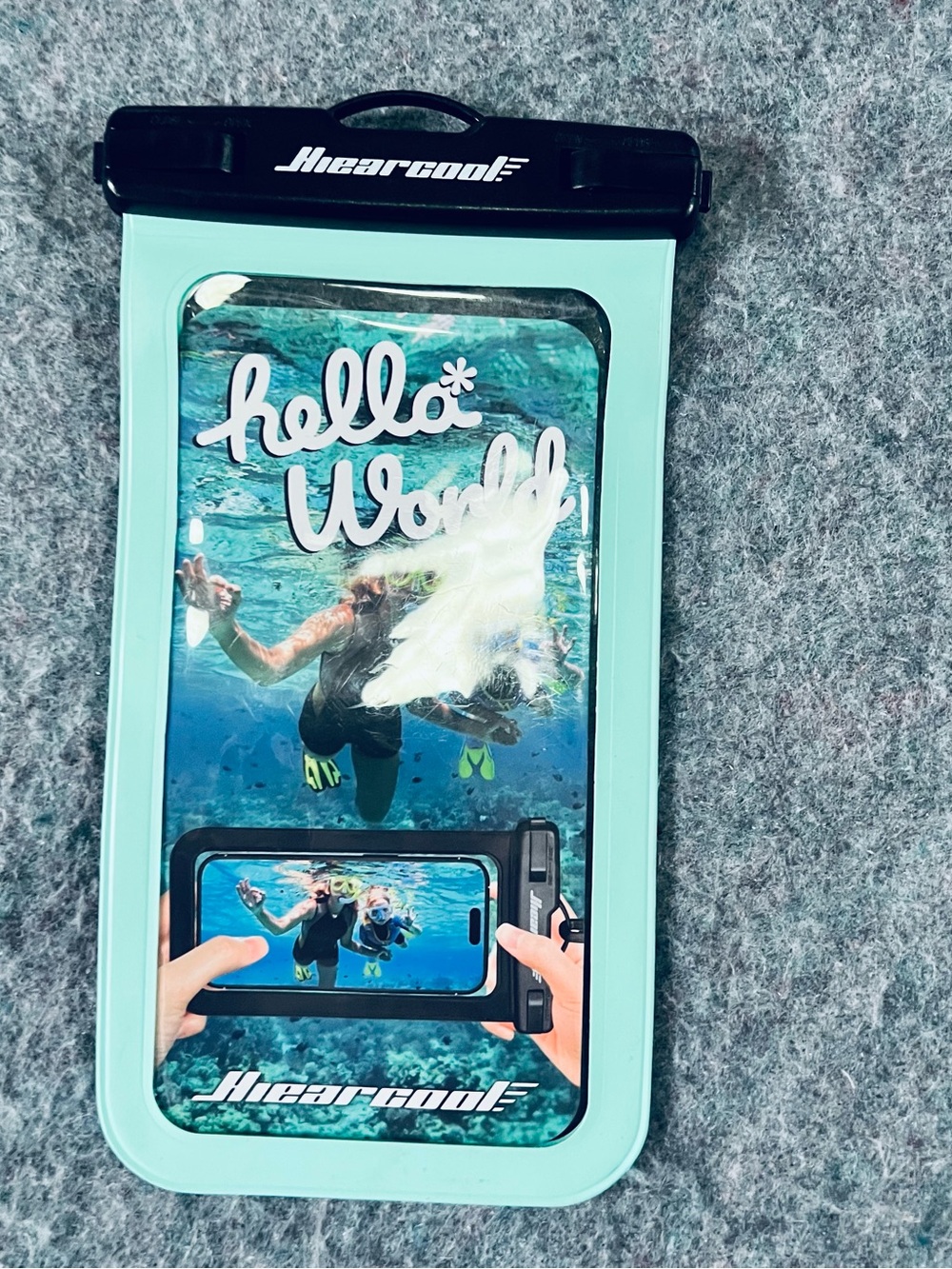 Hearcool Women Waterproof Phone Pouch in Mint Blue
